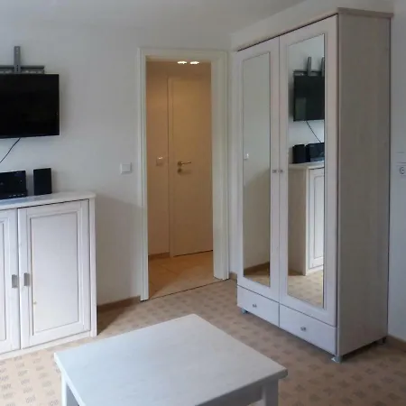 Haus Waltraud Ferienwohnung *spelkasje* דירה נורדורף