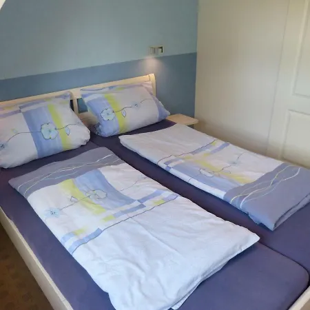 דירה Haus Waltraud Ferienwohnung *spelkasje* נורדורף